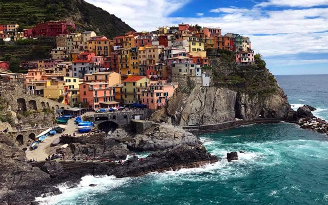 Thiên đường đầy sắc màu của thành phố Cinque Terre